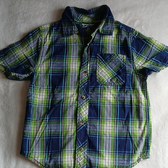 Arizona Jean Company Blue & Green Plaid Short-Sleeve Button-Up Shirt - Boys - Picture 2 of 16
